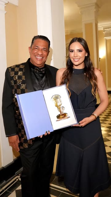 Roberto Torres junto a Laura Castañeda